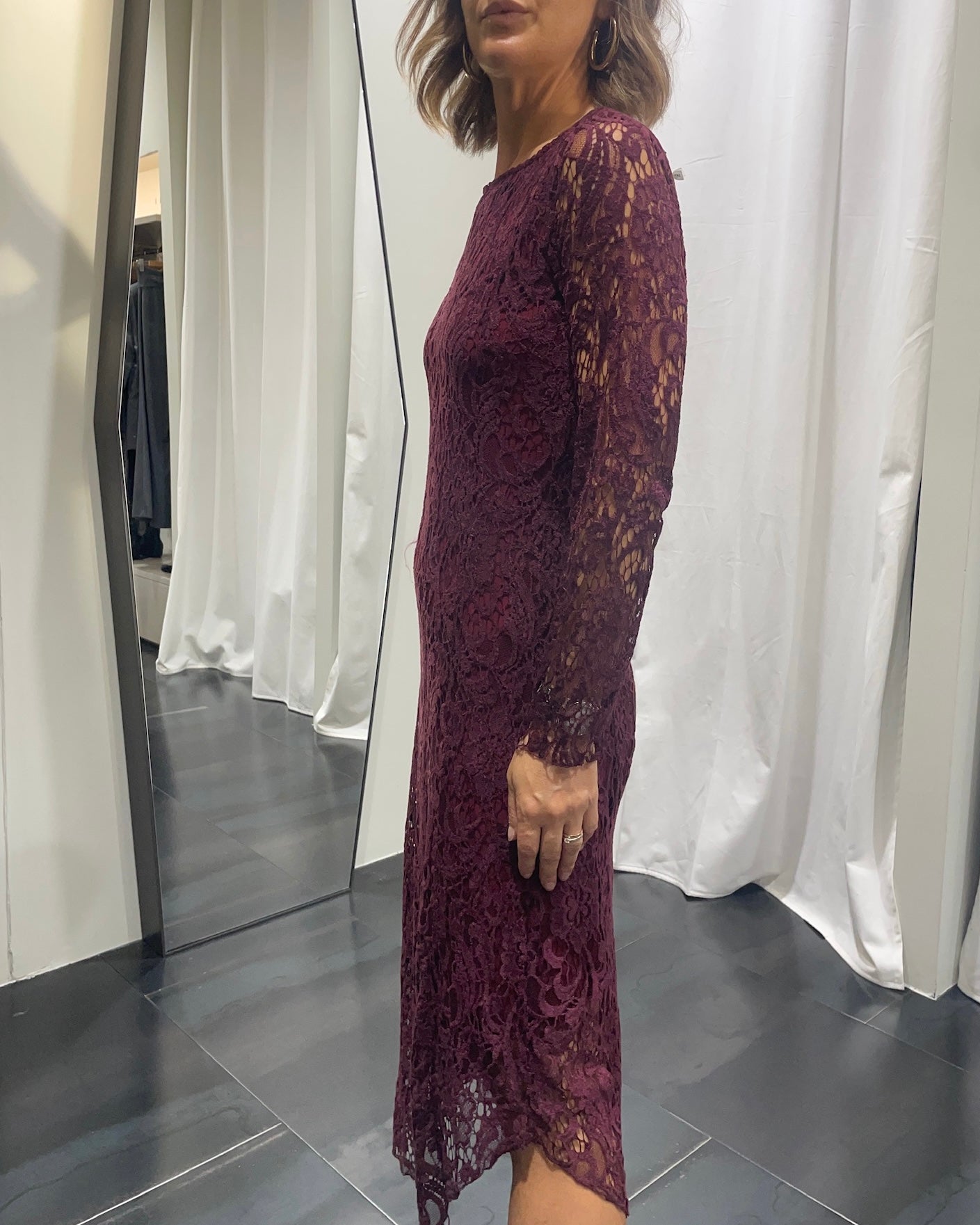 Abito Lungo Pizzo Susy Mix Donna D2112AI16 – 1921 Store