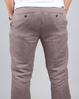 Rear view of Pantalone Lino Officina 36 Sand Uomo, 100% linen pants with two back pockets.
