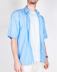 Camicia riga manica corta Officina 36 Uomo Art. 0341700518 indossata da uomo in taglia L