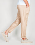 Pantalaccio misto Lino 1921 Store Uomo Art. PAROS, pantaloni beige in misto lino e rayon, comfort e stile.