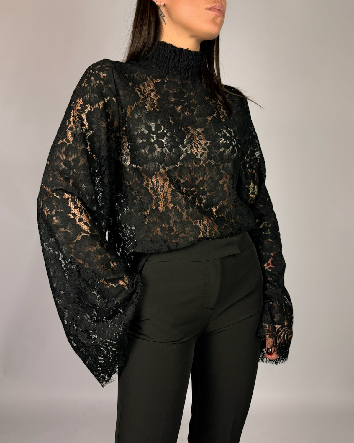 Camicia Pizzo Tensionein Donna Art. W26M910