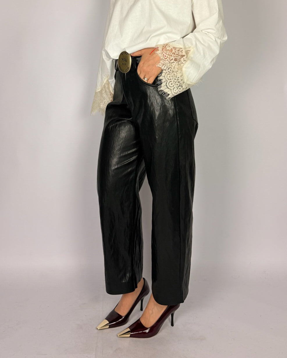 Pantalone Ecopelle Cintura Tensionein Donna Art. W26P660