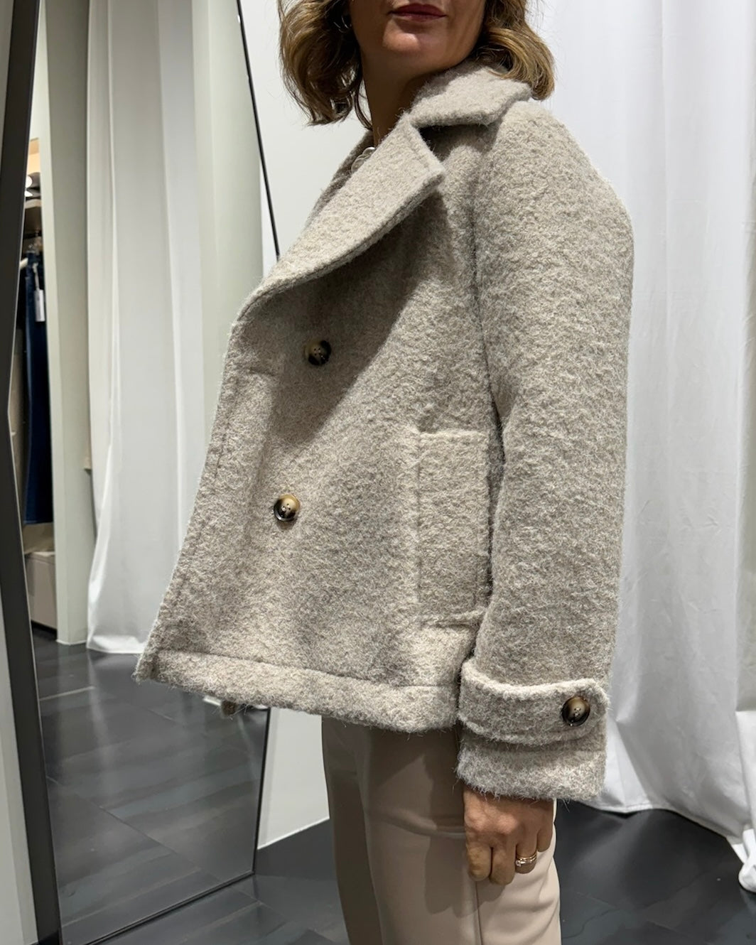 Cappotto Corto Cappuccio Motel Donna Art. 225031L