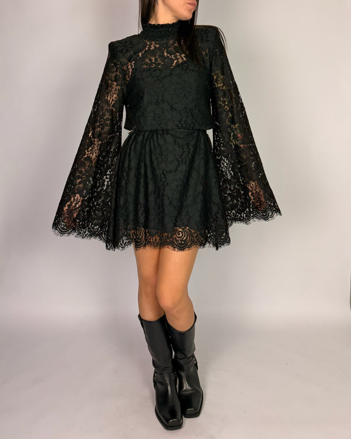 Abito Pizzo Corto Tensionein Donna Art. W26XA17