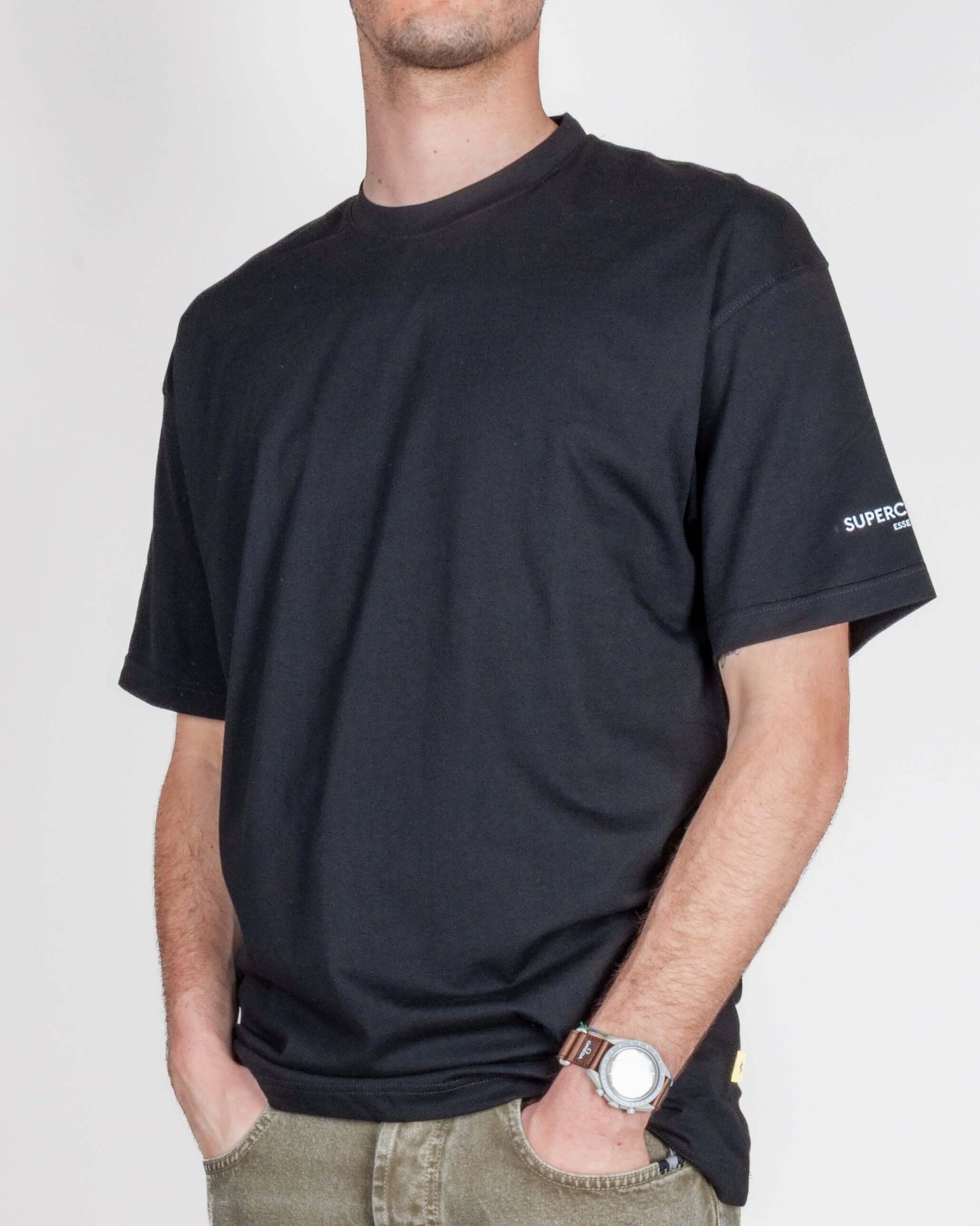 T-shirt Basic Semi Over Superculture Art. MUST