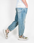 Jeans carrot fit I'm Brian Art. ALEXL5