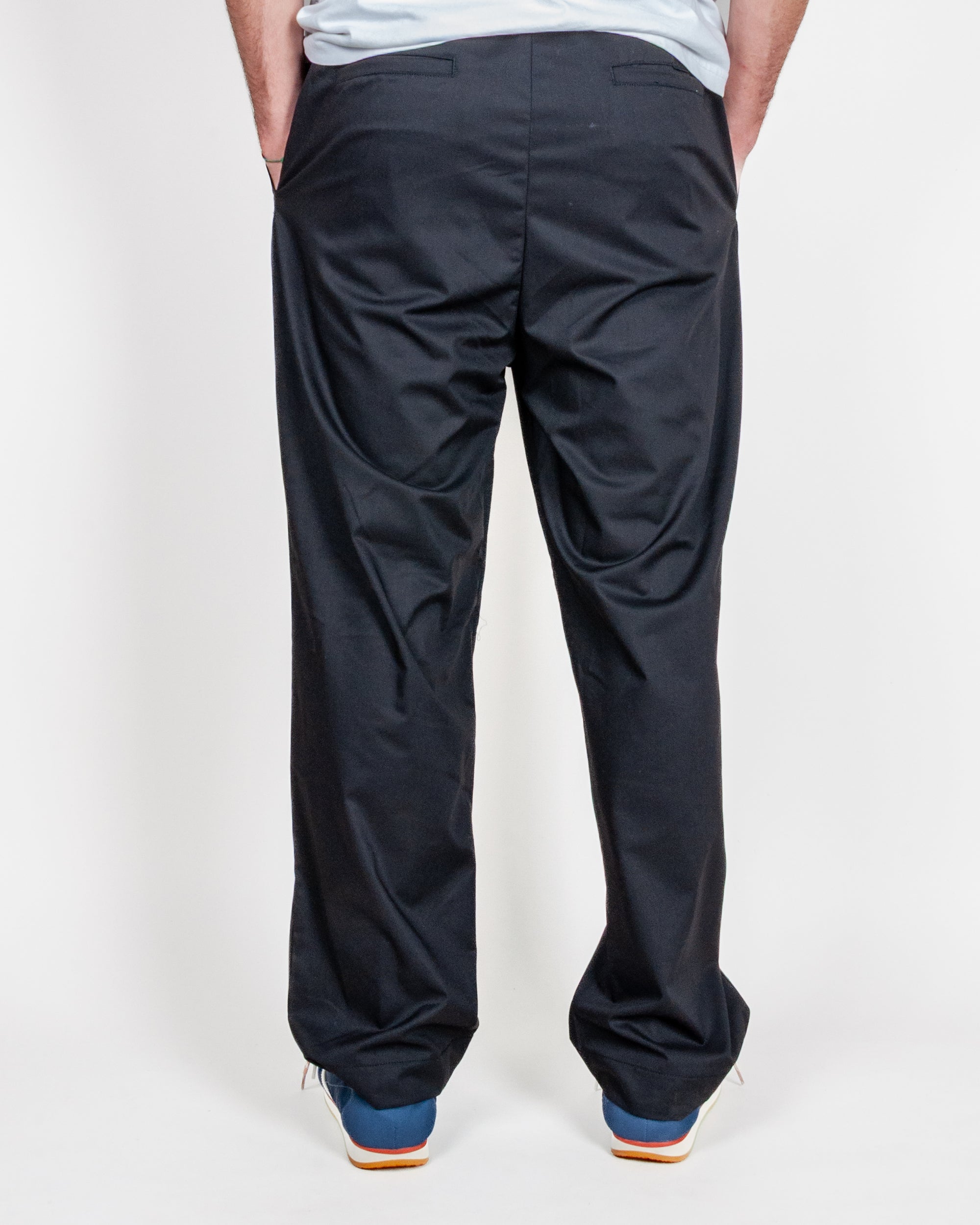 Pantalone con elastico in vita tessuto tecnico no stiro Philotinto Art. 26S38PA