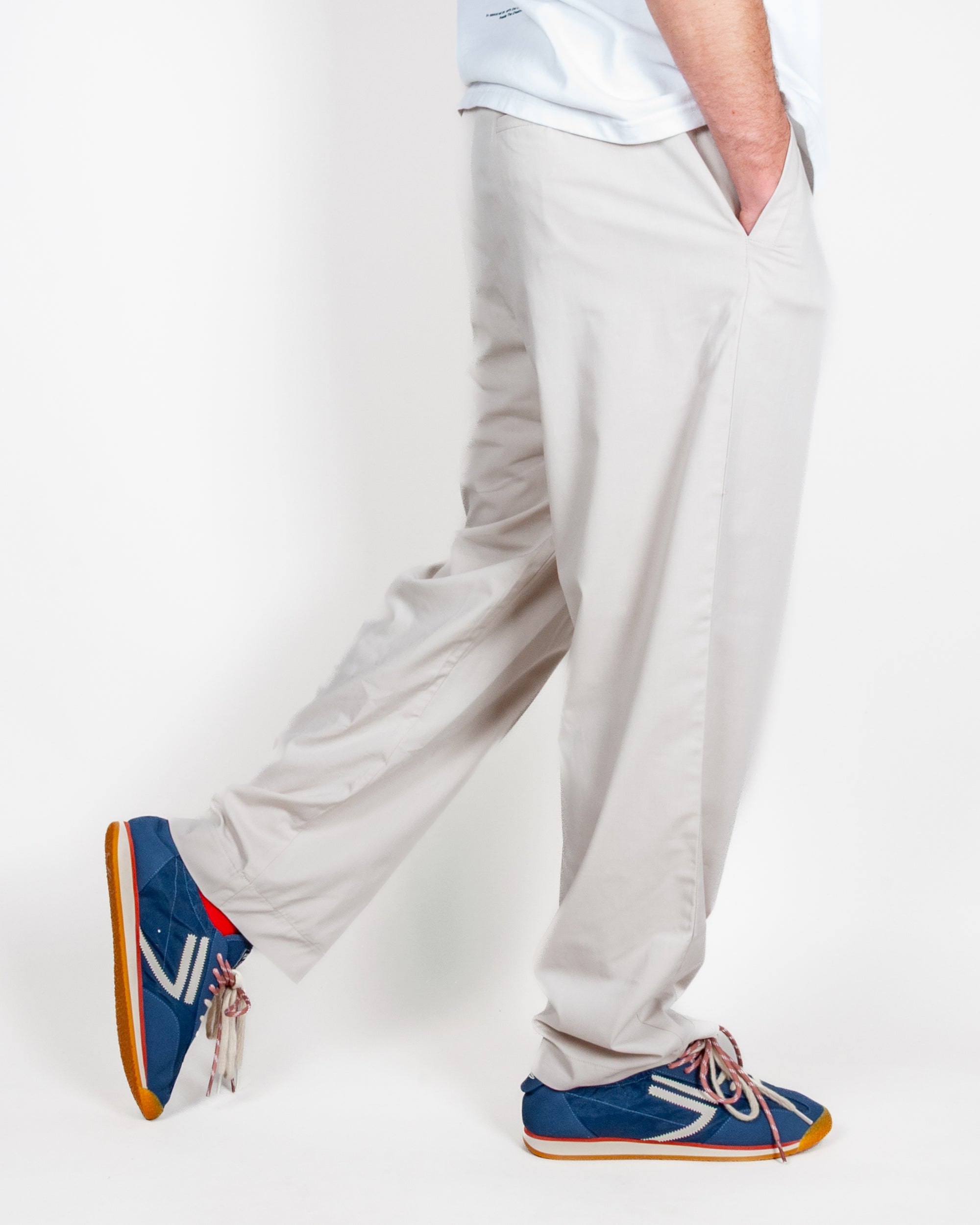 Pantalone con elastico in vita tessuto tecnico no stiro Philotinto Art. 26S38PA