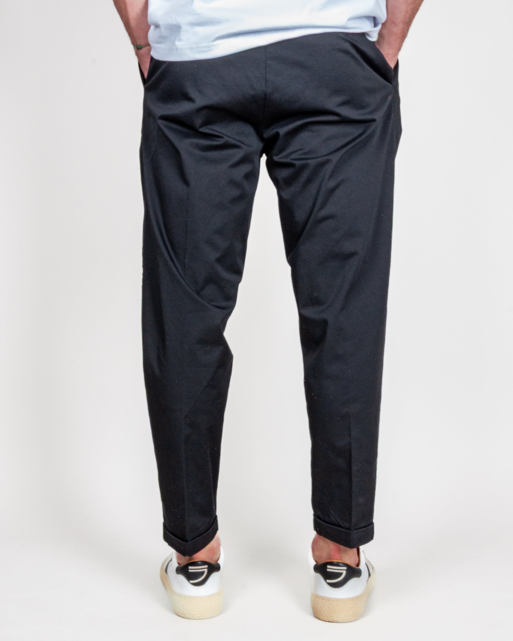 Pantalone Carrot fit in cotone leggero  Telamira Uomo Art. BTP064