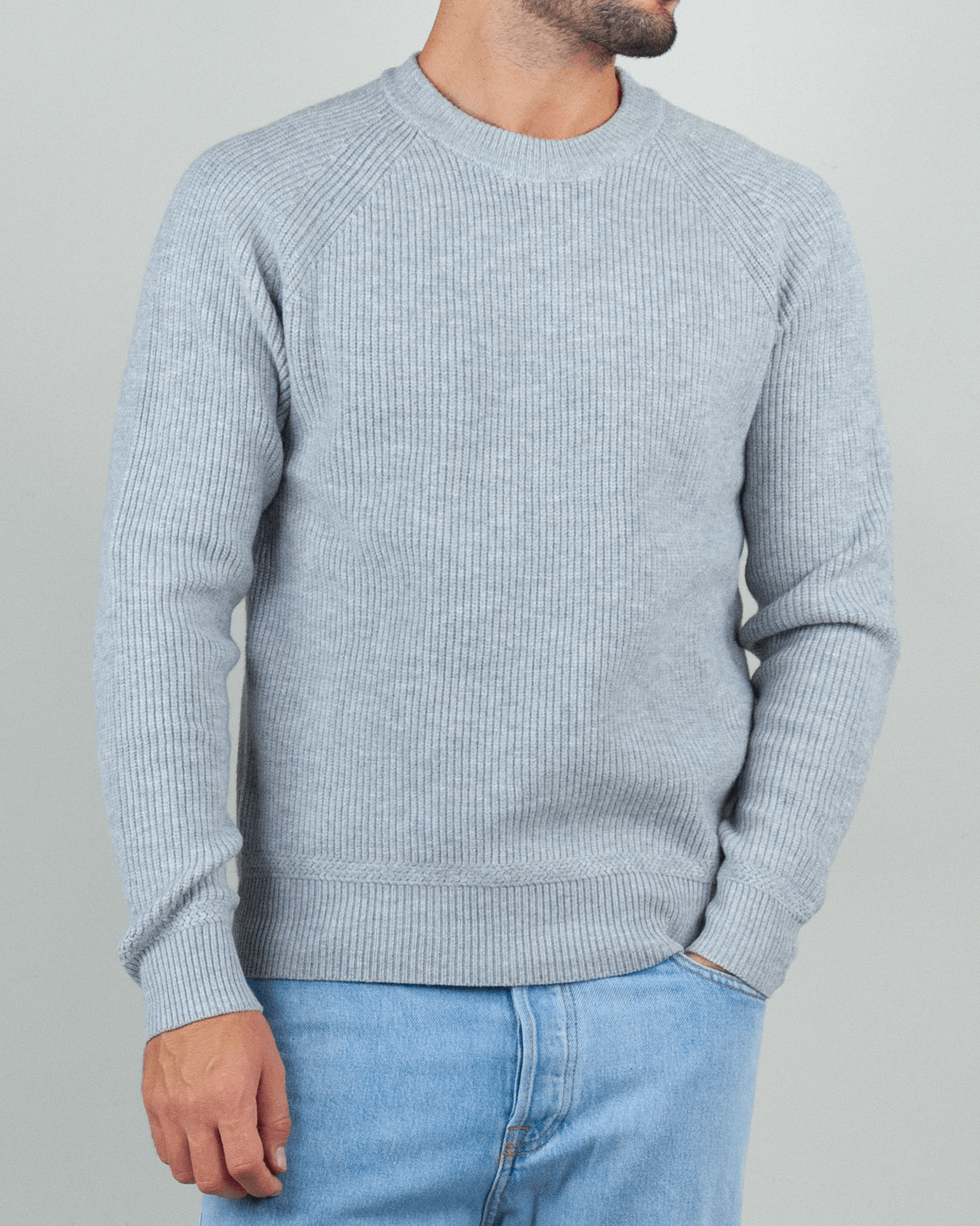 Gianni Lupo Maglia Costine in light gray, featuring ribbed texture and long sleeves, perfect for stylish layering.