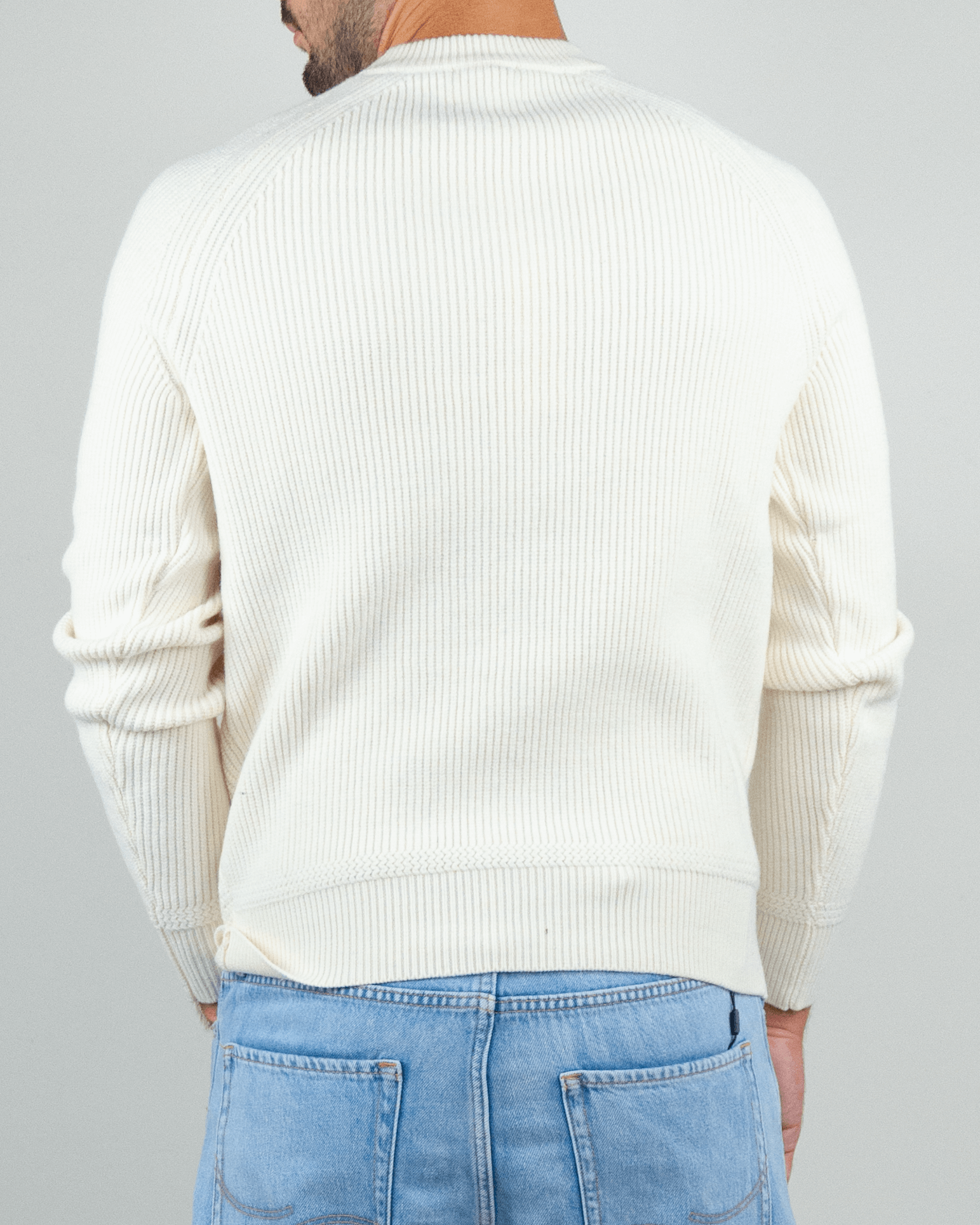 Gianni Lupo Maglia Costine white sweater back view, featuring ribbed texture and casual style.