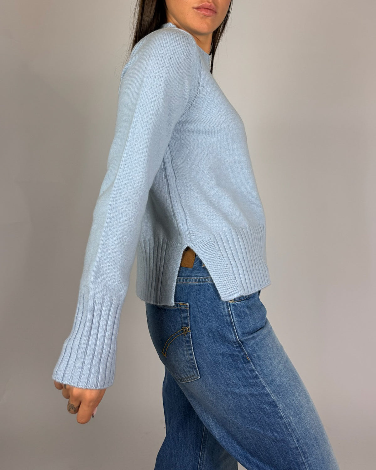 Maglia Girocollo Con Spacchi Calatura Donna Art. ACT435
