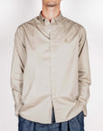Camicia Botton Down Cotone Amish logo ricamato in colore beige, taglia L, 100% cotone.