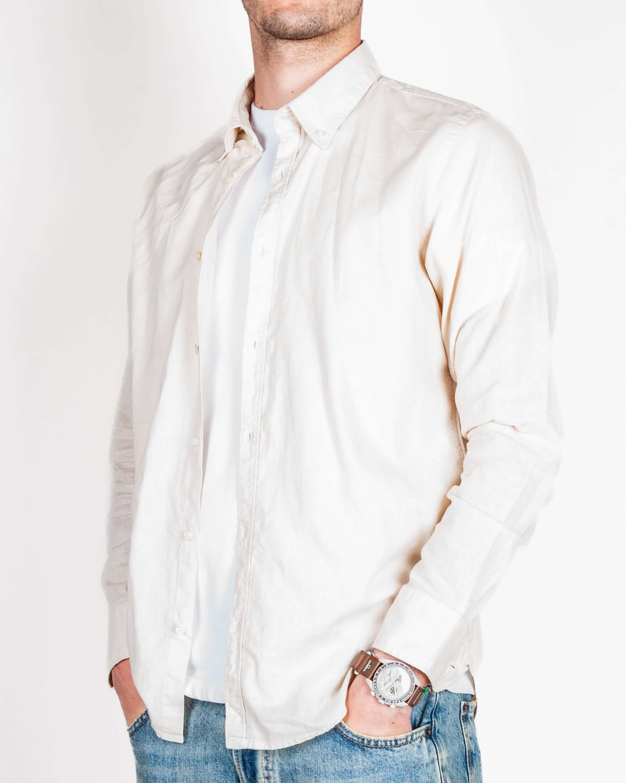 Uomo in camicia lino e cotone Imperial, modello C82993LN05, taglia L, 183 cm, 75 kg, tessuto 55% Lino 45% Cotone.
