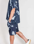 Completo in viscosa by Why Not Brand model showcasing trendy summer outfit with floral design.