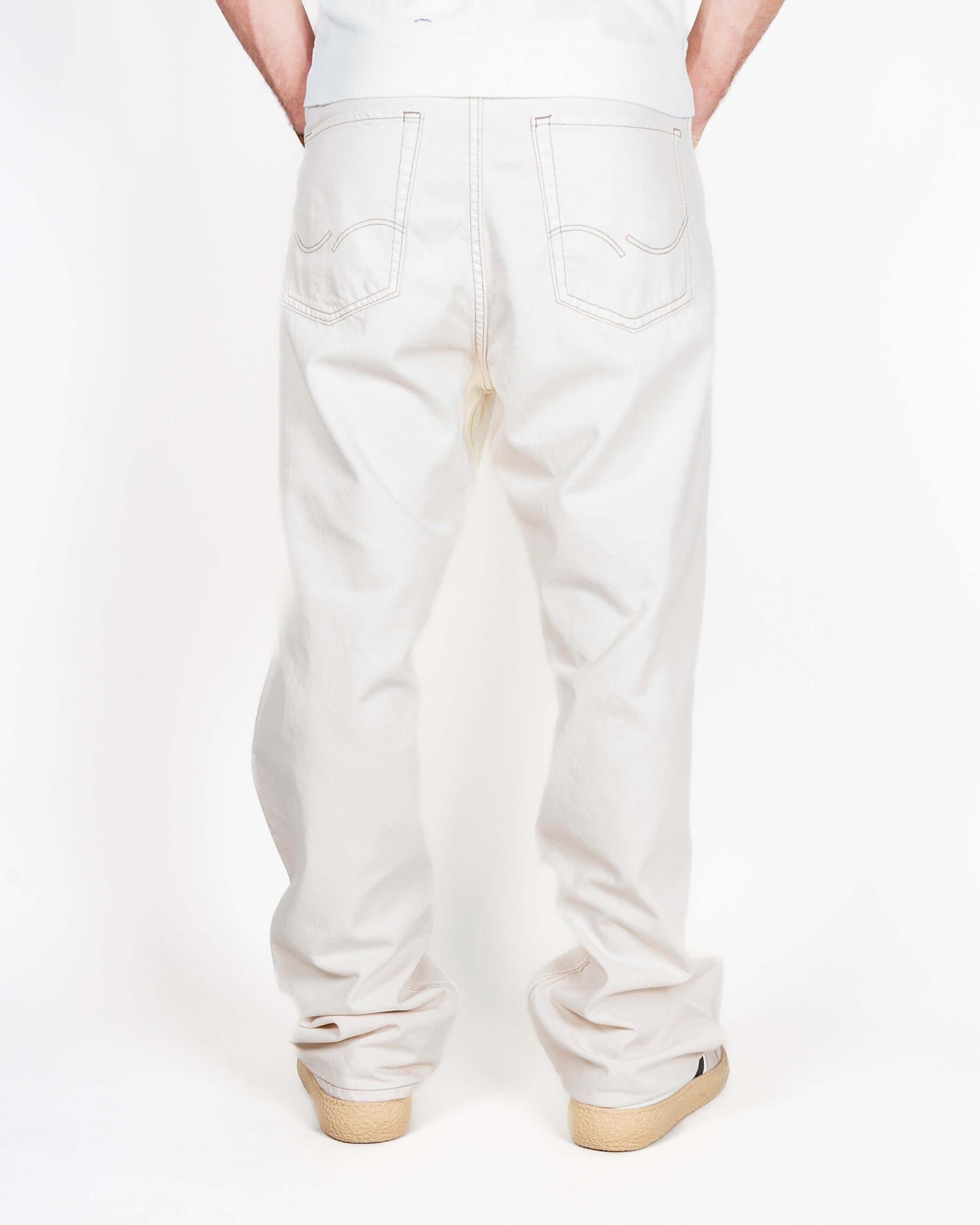 Jeans Jack&Jones Alex Baggy model from the back, showing 100% cotton fabric and relaxed fit.