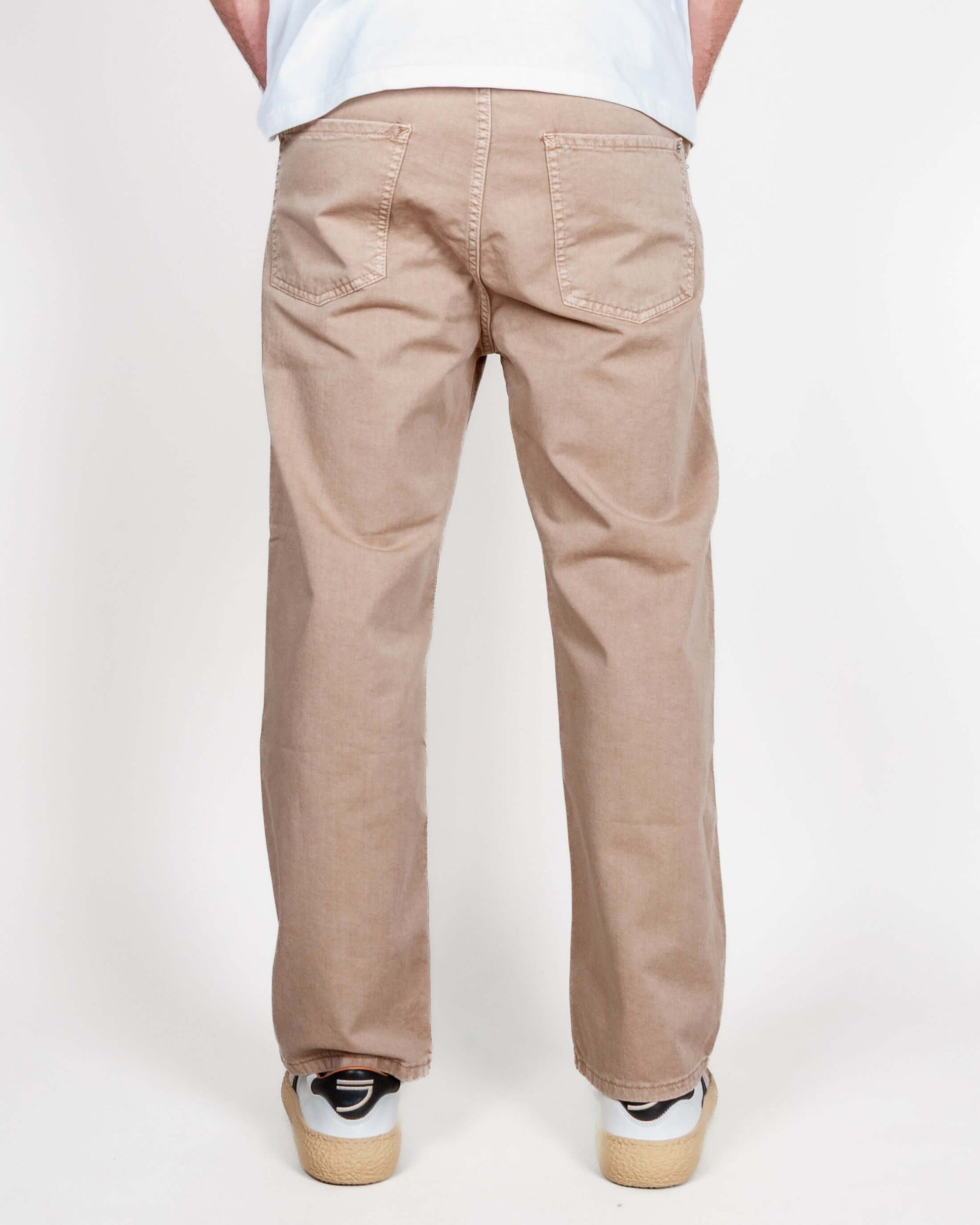 Pantalone 5 tasche in cotone I'm Brian visto da dietro, modello BRADL7, in tessuto 100% cotone